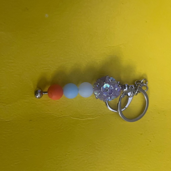 Colorful Beaded Keychain - Picture 6 of 7